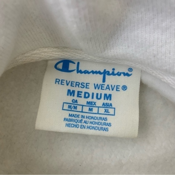 CHAMPION LOGO Reverse Weave Hooded Crop Top Sewater. White. Size Medium. - Picture 6 of 7